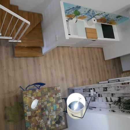 Apartamentos Antares 3 Milladoiro Dış mekan fotoğraf