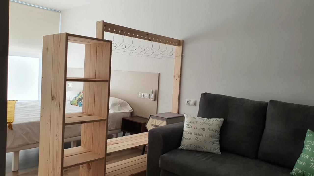 Apartamentos Antares 3 Milladoiro Dış mekan fotoğraf