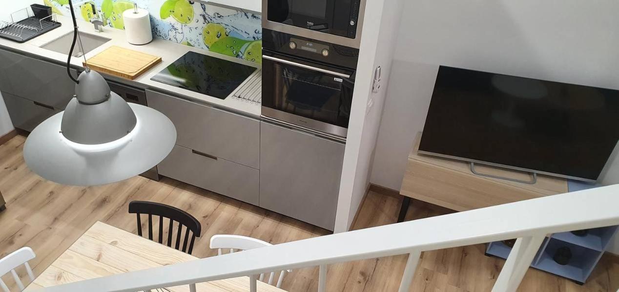 Apartamentos Antares 3 Milladoiro Dış mekan fotoğraf