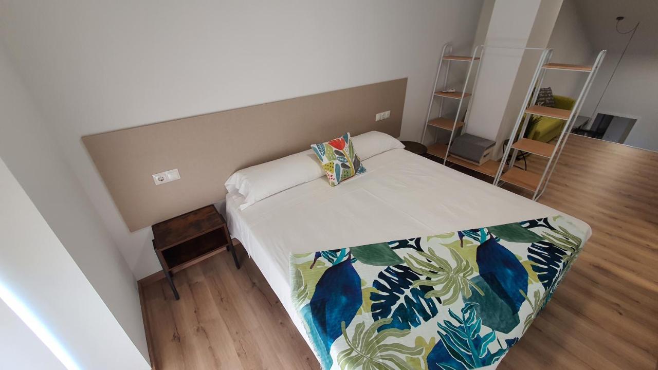 Apartamentos Antares 3 Milladoiro Dış mekan fotoğraf